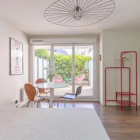 Charming Studio Next To Geneva Annemasse