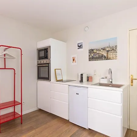 Charming Studio Next To Geneva Annemasse