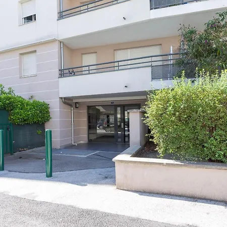 Charming Studio Next To Geneva Apartment